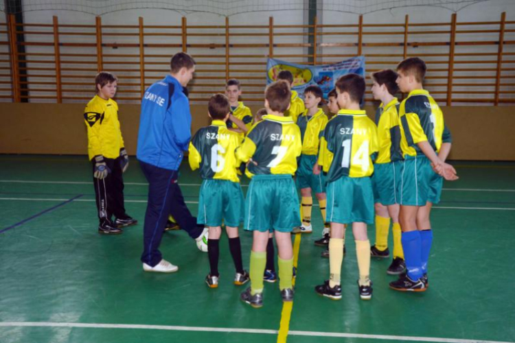 U 13-as teremtorna Szanyban