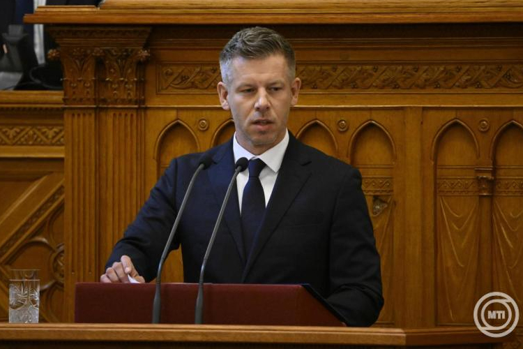 OGY - Magyar Péter: nem szeretnénk kisajátítani sem 1956, sem 1989 történetét