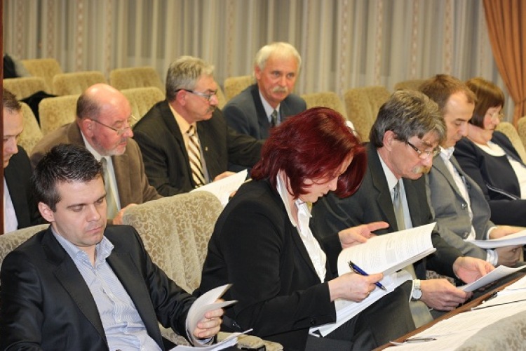 A csornai rendkívüli testületi ülés döntései