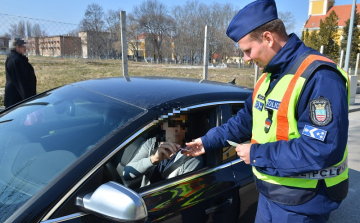 Húsvéti ellenőrzések a megye közútjain