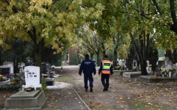 Ne győzzenek az emlékezés vámszedői!