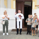 Kisboldogasszony napi zarándoklat püspöki szentmisével – Szent Anna Katolikus Általános Iskola és Óvoda ünnepi rendezvénye Szanyban
