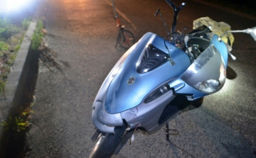 Motoros baleset történt az éjjel Árpás és Mórichida közt