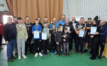 Sportos évbúcsúztató Osliban