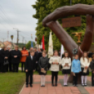 Nemzetünk gyásznapja emlékműsor Szanyban