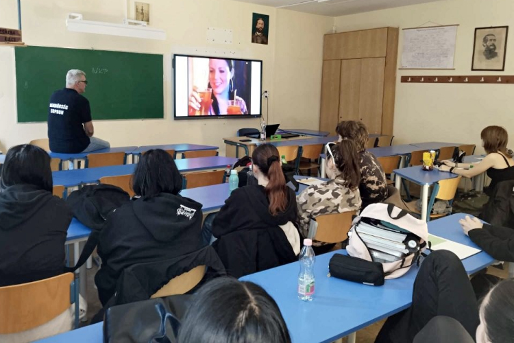 Egészséges, biztonságos bulizás