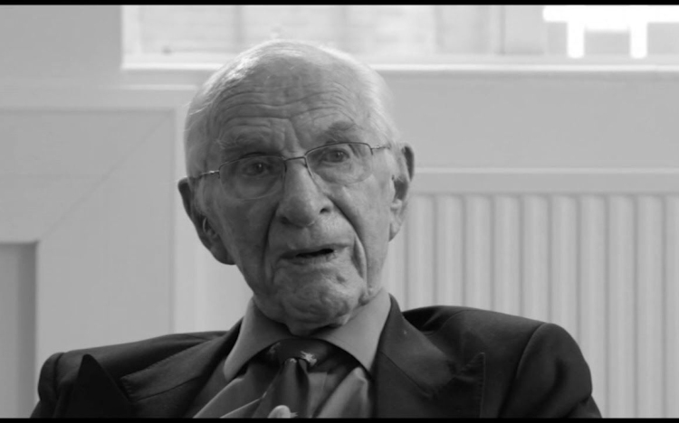 Meghalt 108 éves korában William Frankland, az