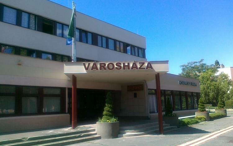 Átszervezik a csornai polgármesteri hivatalt