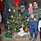 Adventi vásár Szanyban, a Szent Anna Katolikus Általános Iskola és Óvodában: