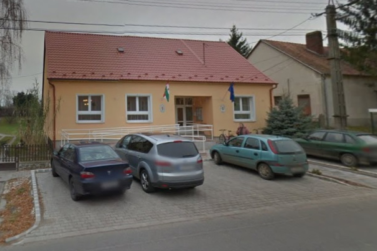 Önkormányzati tankönyvtámogatás Kónyban