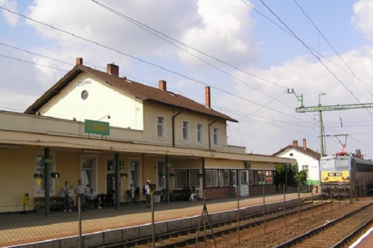 Újra vonatpótló buszok járnak hétvégén Csorna és Győr közt