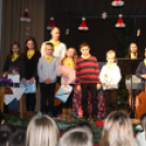 Iskolai adventi vásár a Szent Anna Katolikus Általános Iskola és Óvodában, Szanyban.