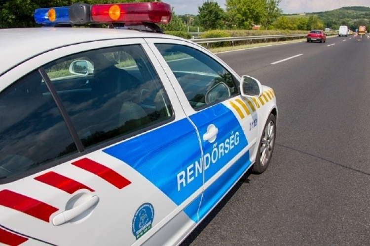Két ismeretlen károkozó autóst keresnek
