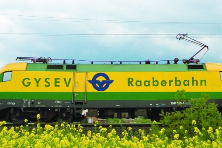 Egész napos vágányzár lesz hétfőn Kapuvár és Győr között