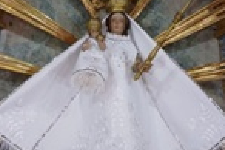 Könyvbemutató Osliban