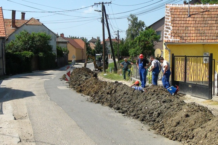 Felújítják a Vargyas utcai vízvezetéket Kapuváron