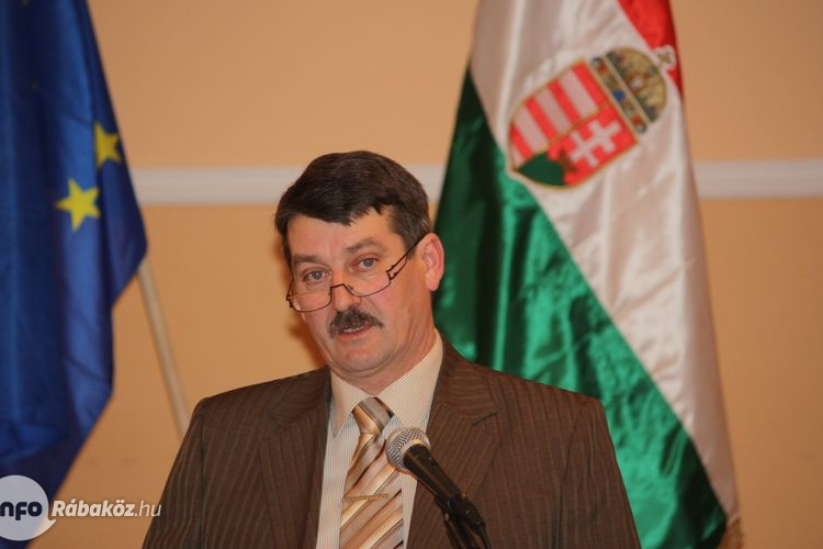 Közmeghallgatás lesz hétfő este Kónyban