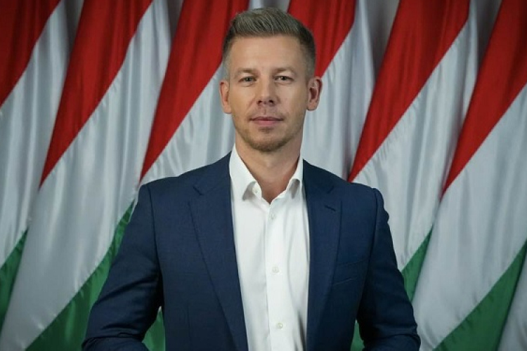 A bíróság ítélete szerint hamisítvány a TISZA-csomag