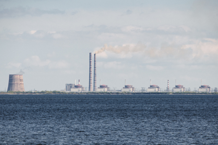 Kamikaze drónt lőttek le a zaporizzsjai atomerőmű felett