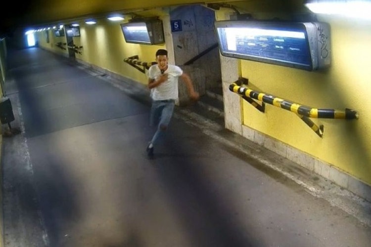 Pénztárca tolvajt keresnek a rendőrök