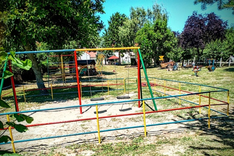 Társadalmi munkában újították fel Szilsárkányban az óvoda udvart