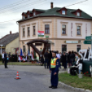 Megemlkékezés Szanyban a Kárpát- Haza- Emlékműnél a trianoni békediktátum 100. évfordulója alkalmából.