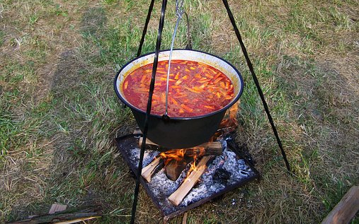 Falunapi főzőverseny Barbacson