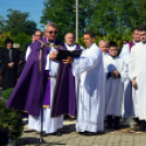 Ács Lajos győri székesegyházi kanonok, nyugalmazott plébános temetése Szanyban