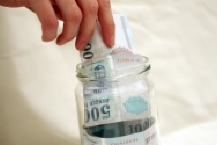 Növekvő reálbért, csökkenő inflációt ígér Rogán