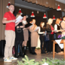 Iskolai adventi vásár a Szent Anna Katolikus Általános Iskola és Óvodában, Szanyban.