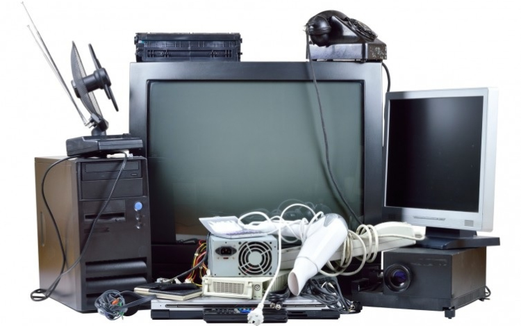 Elektronikai és fémhulladék gyűjtés Bágyogszováton