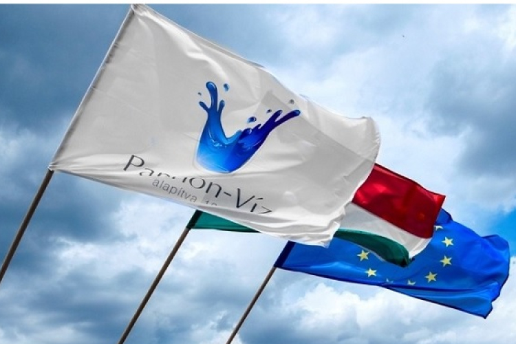 Vízhálózat rekonstrukciós munkák Szanyban