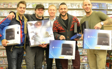 Megérkezett a magyar piacra is a PS4