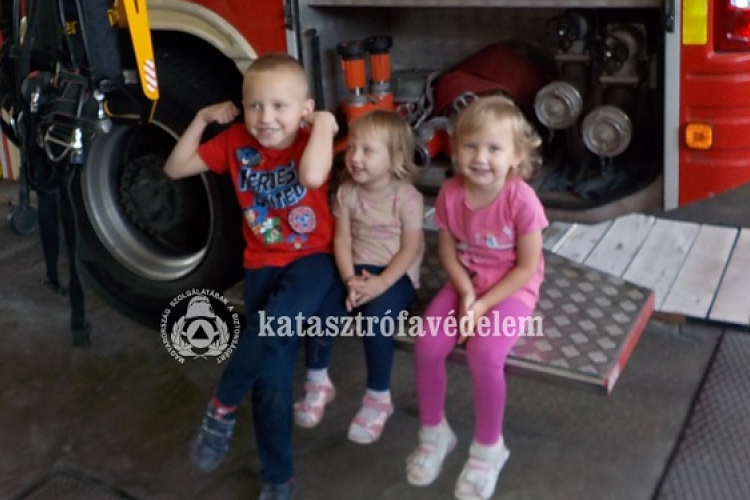 Idén is kinyíltak a szertárkapuk gyermeknapon