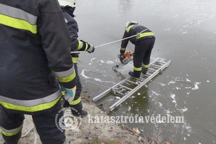  A jégen is biztonságban