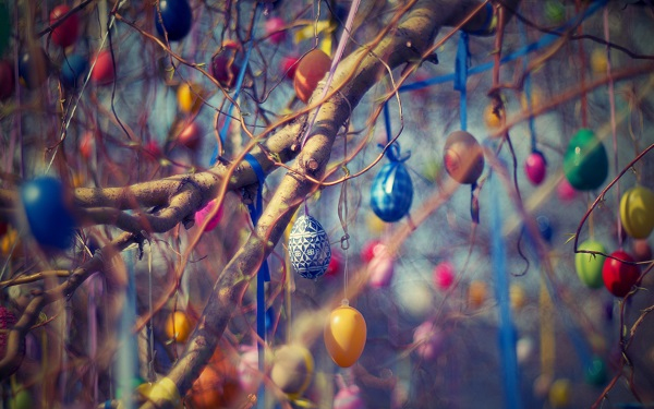 Húsvéti tojásfa díszítés Bágyogszováton