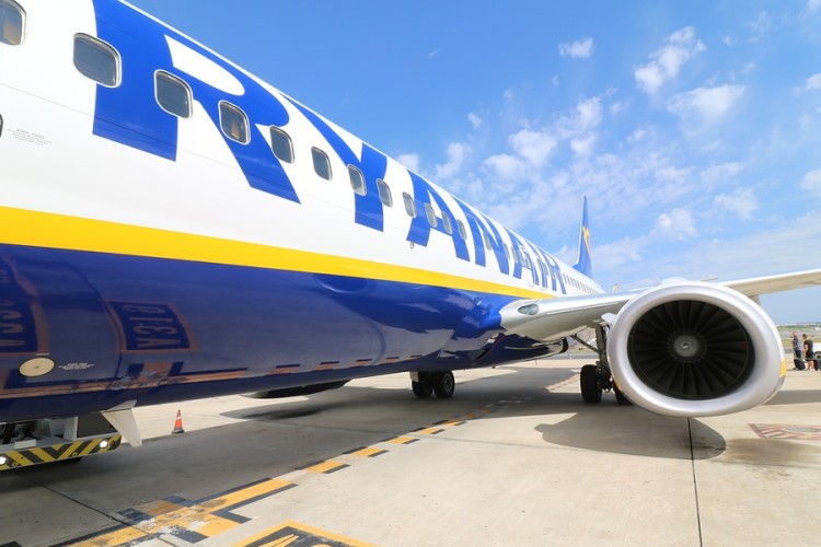 Magyar járatokat is töröl a Ryanair