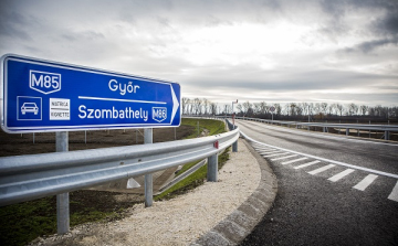 Négy megye autópályáit használhatjuk idén az M1 regionális matricával