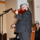 „Házhoz megy a kultúra elnevezésű” program Szanyban.