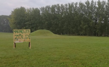 Zöld maradjon, vagy beépítsék a Vilmos parkot Csornán?