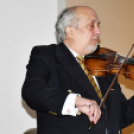 „Házhoz megy a kultúra elnevezésű” program Szanyban.