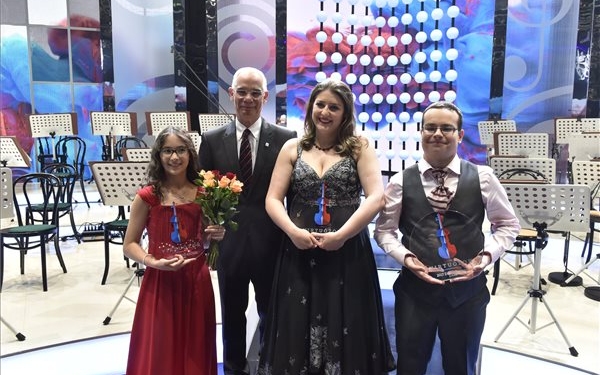 Virtuózok - Abouzahra Amira, Kis Radu és Kristóf Réka nyertek a döntőben