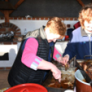 Hagyományőrző disznóvágás Vágon! 