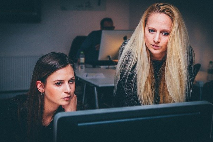 Tanuláshoz, ügyintézéshez használhatják a bágyogszovátiak a könyvtár számítógépeit