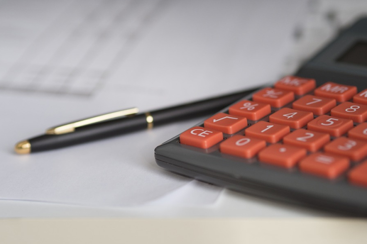 Pénzügyi ügyintéző, pénztáros állást hirdet a Margit Kórház