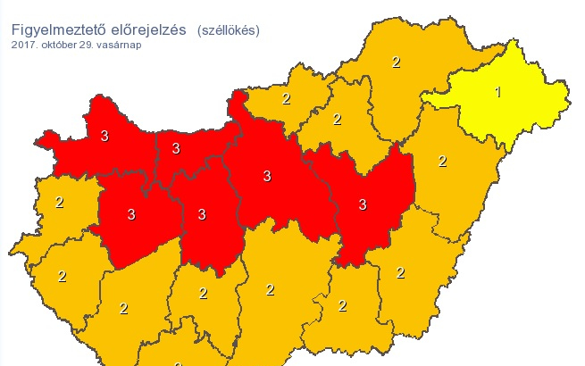 Harmadfokú figyelmeztetést adtak ki vasárnapra viharos szél miatt