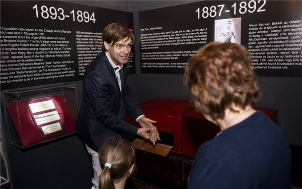 Megnyílt a Houdini-múzeum a budai Várban