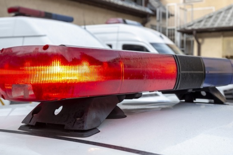 Öt ismeretlen károkozót keresnek a rendőrök