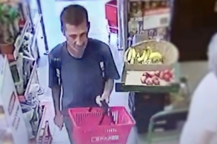 Felismeri az édesszájú tolvajt?