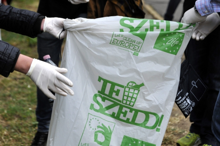 Vasárnap éjfélig lehet regisztrálni a TeSzedd! akcióra